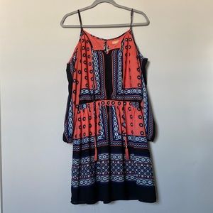 Orange / blue pattern off-the-shoulder- dress. Takara. Size M.